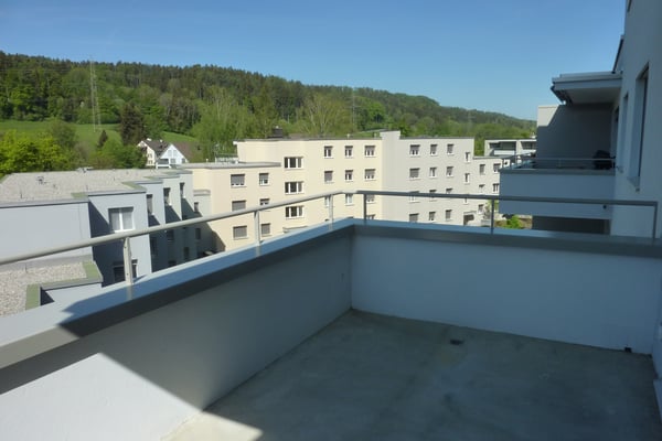Sommer-Special: Jetzt einziehen und CHF 1'000. Umzugsgutschein sichern! 8