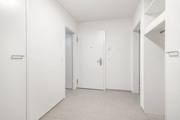 Moderne Wohnung mit Südbalkon 4