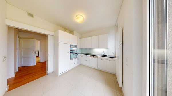 Sanierte Altbauwohnung im beliebten Enge-Quartier! 5