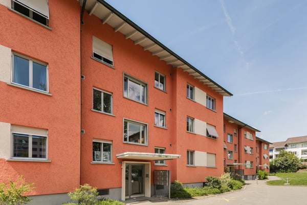 Attraktive Wohnung in der Nähe vom Flughafen Kloten 2