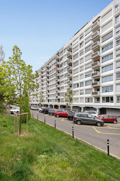 Onex - Garage/box à louer 3