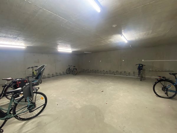 Place de local vélo électrique sécurisé 4