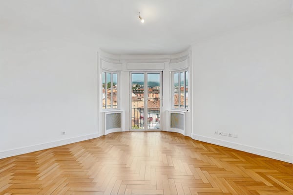 Ufficio di charme appena rinnovato al Palazzo Gargantini 3