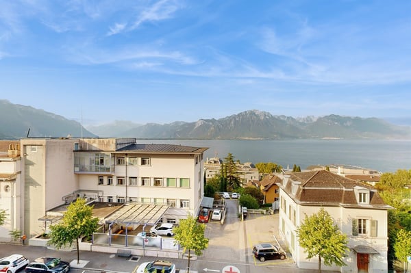 Spacieux logement à louer à Montreux 7