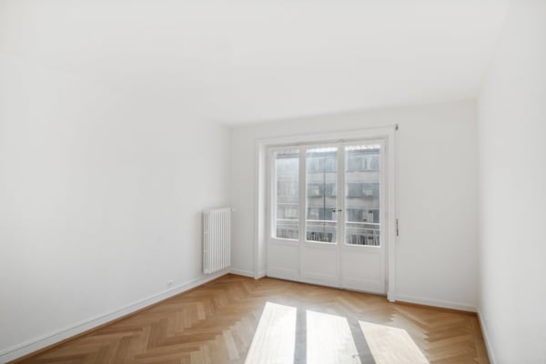 Superbe appartement rénové à la Servette 4