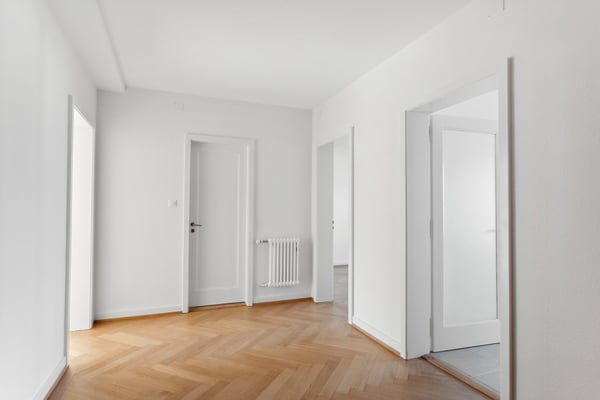Superbe appartement rénové à la Servette 1
