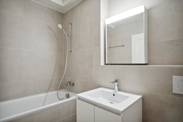 Superbe appartement rénové à la Servette 8