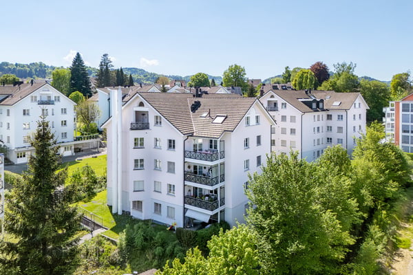Erstvermietung nach Sanierung - attraktive Dachwohnung