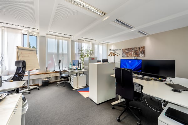 Repräsentative Bürofläche an zentraler Lage in Wohlen 9