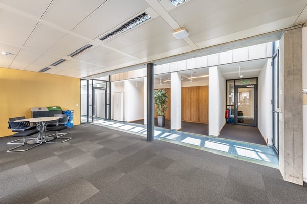 Repräsentative Bürofläche an zentraler Lage in Wohlen 6