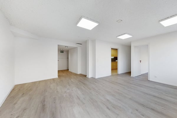 Bureaux fonctionnels et lumineux à proximité immédiate de la gare 7