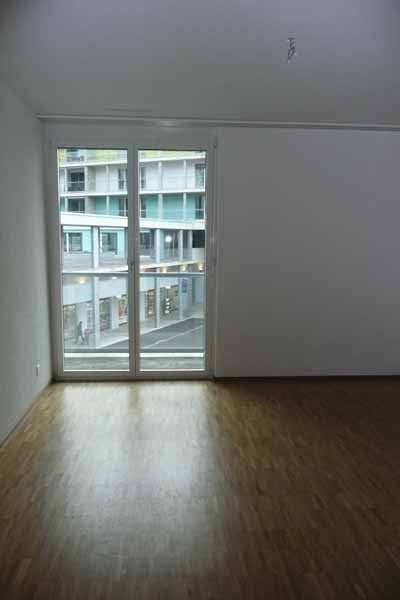 Grosszügige moderne Wohnung an zentraler Lage 4