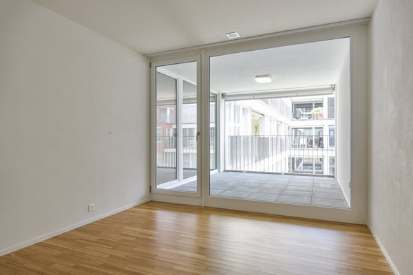 Moderne Wohnung mitten in Zürich 6