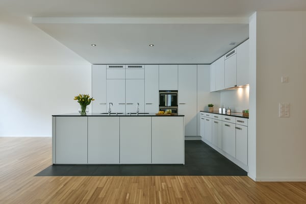 Moderne Wohnung mitten in Zürich 9