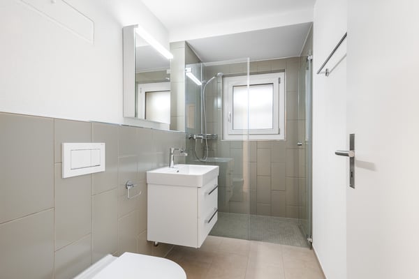 Moderne Wohnung mit Südbalkon 8