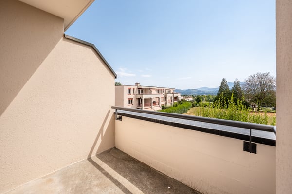 Modernes Wohnen mit Ausblick - sanierte 3.5-Zimmer-Maisonette. 7