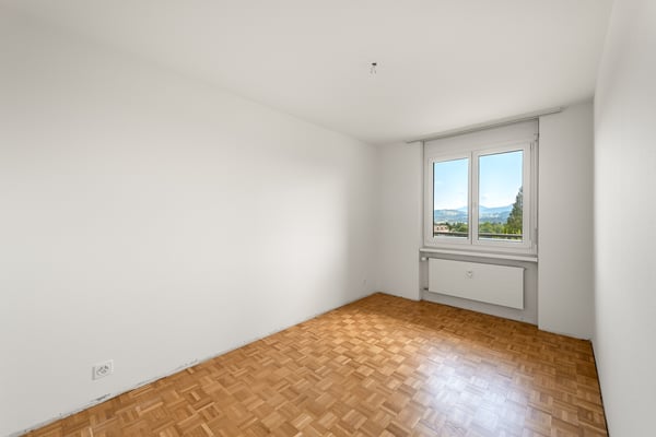 Modernes Wohnen mit Ausblick - sanierte 3.5-Zimmer-Maisonette. 8