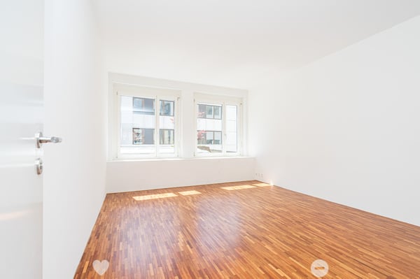 Erleben Sie 142m2 modernstes Wohnparadies im Herzen von Biel! 4
