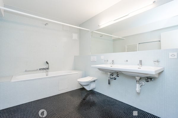 Erleben Sie 142m2 modernstes Wohnparadies im Herzen von Biel! 7