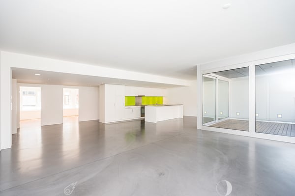 Erleben Sie 142m2 modernstes Wohnparadies im Herzen von Biel! 2