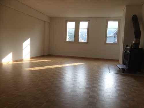 Charmant 3.5 pièces en vieille-ville de Fribourg! 1