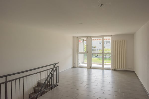 Dachterrasse mit Panoramaaussicht auf die Alpen 3