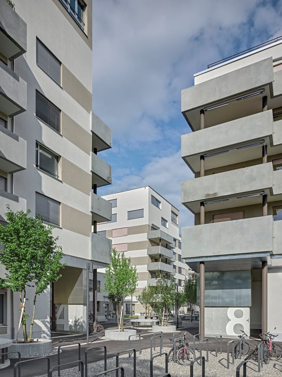 Zentrales Wohnen in Stettbach! 2