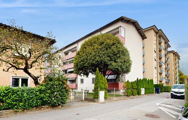 Vivere vicino al centro: rinnovato con splendida vista