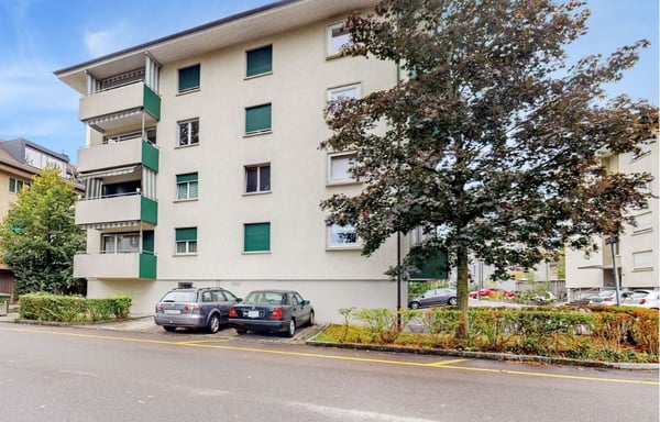 Lichtdurchflutete Wohnung an zentraler Lage