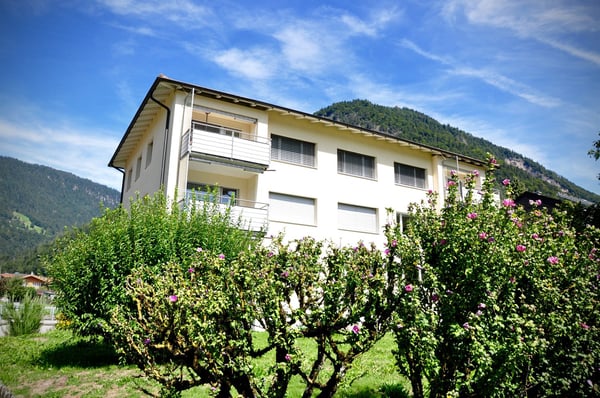 Einzelgarage in Interlaken! 2