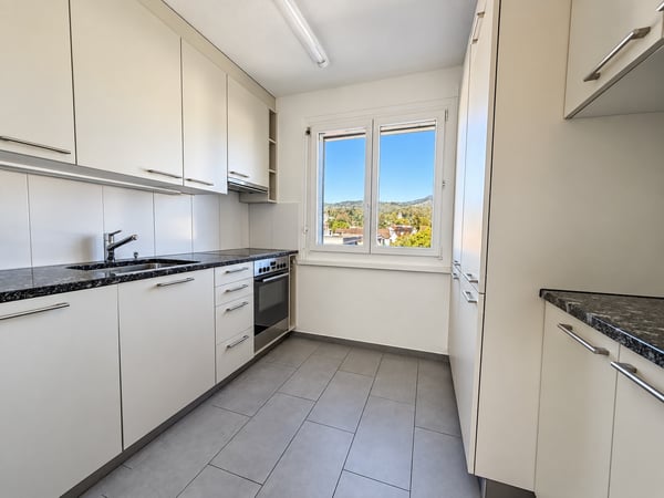 Helle Wohnung im Grünen mit wunderschöner Bergsicht! 8