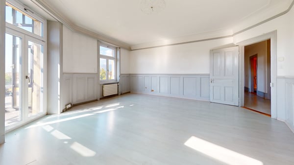Grosszügige Wohnung direkt am Dornacherplatz sucht Sie. 2