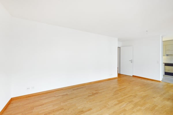 Toll gelegene Wohnung in Oerlikon! 3