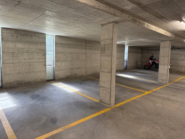 Einstellplätze zu vermieten 2