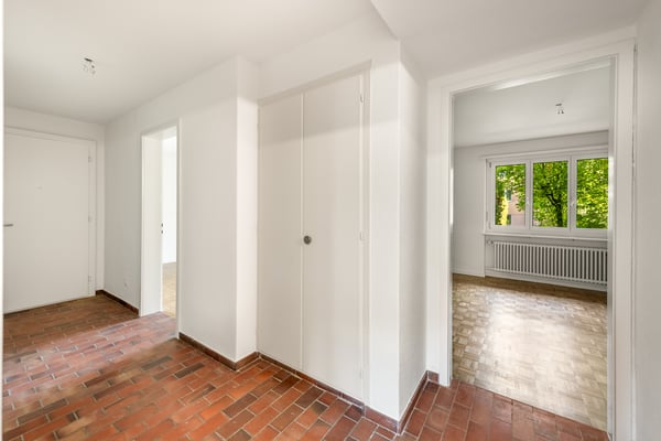 Frisch sanierte Wohlfühloase mit Gartensitzplatz 3