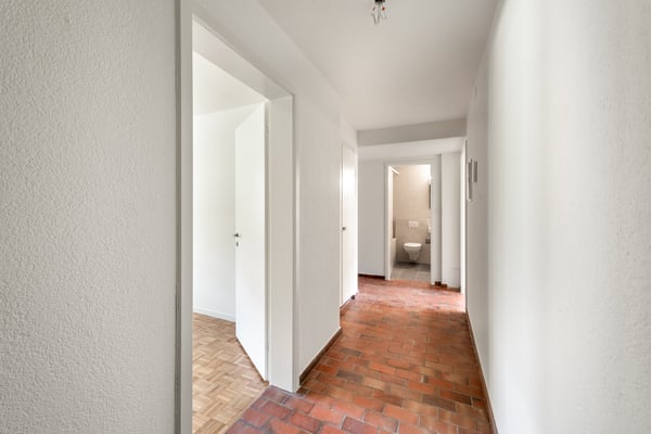 Frisch sanierte Wohlfühloase mit Gartensitzplatz 4