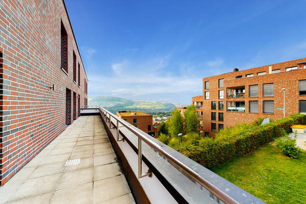 Ihr neues Zuhause mit grosser Terrasse! 8