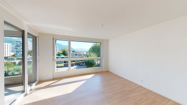 Residenza Laville: moderno, grandi vetrate e terrazzo coperto 3