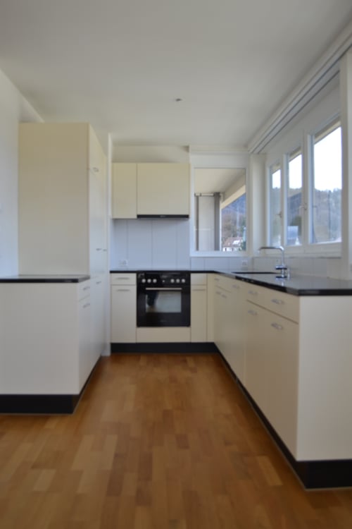 Moderne Wohnung an zentraler Lage in Wollishofen mit zwei Loggias 7
