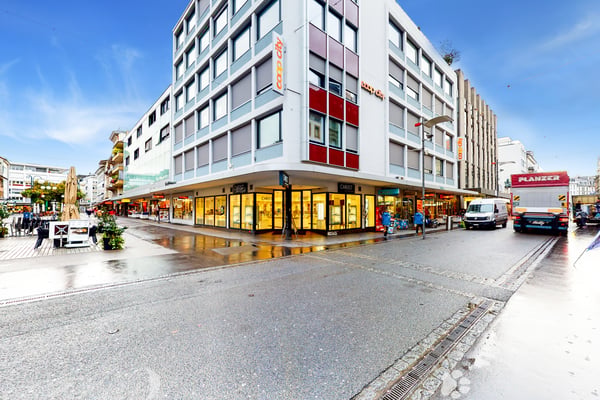 Moderne Büroräumlichkeiten im Herzen von Biel! 1