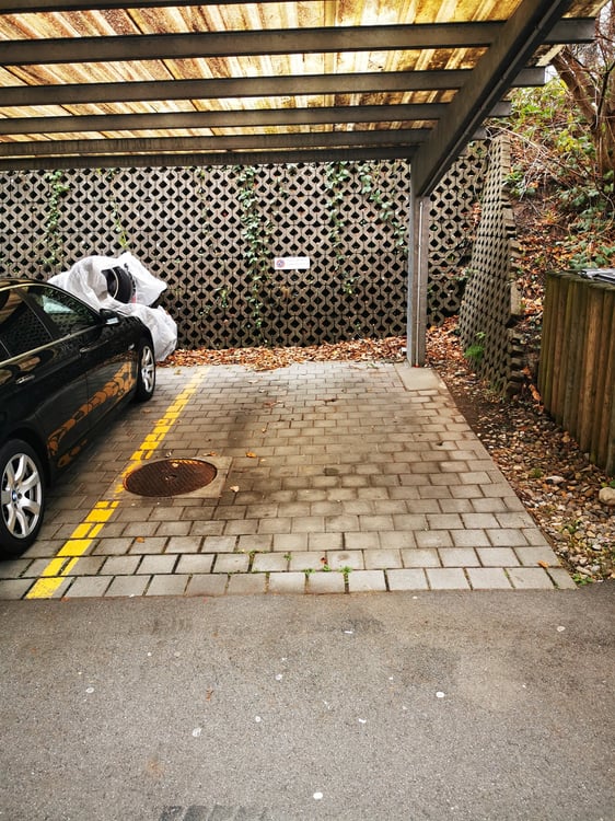 Haben Sie noch keinen Parkplatz für Ihr Auto? 2
