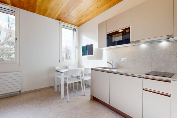 Un studio meublé - Bon TL CHF 300.00 offert ! 1