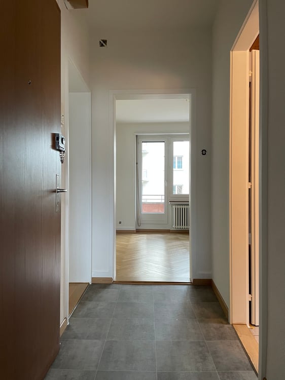 Frisch saniert - Urbanes Wohnglück in Zürich Enge! 2