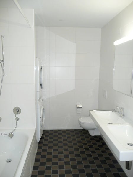 Moderne 2.5 Zimmerwohnung bei der Hardbrücke 5