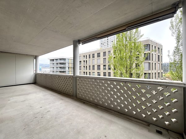 Moderne 2.5 Zimmerwohnung bei der Hardbrücke 6