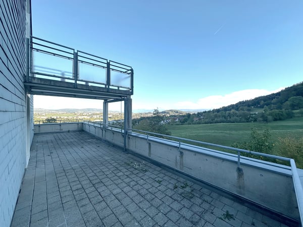 Einmalige Weitsicht, direkt am Waldrand! 11
