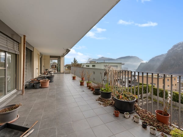 Grosszügig Leben an gehobener Lage mit Blick auf das zentralschweizer Meer 9