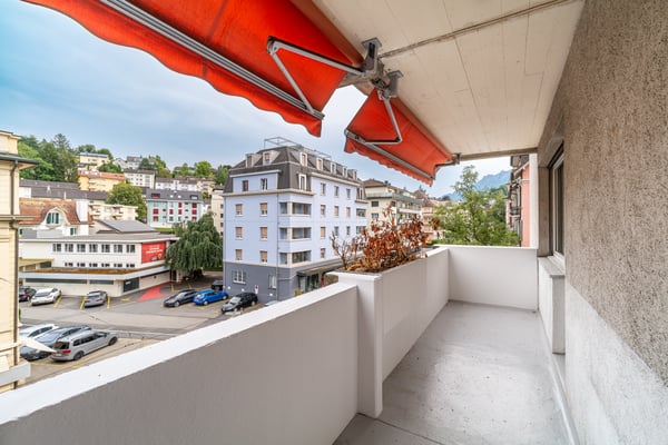 3.5 Zi in beliebter Lage im Maihofquartier 4