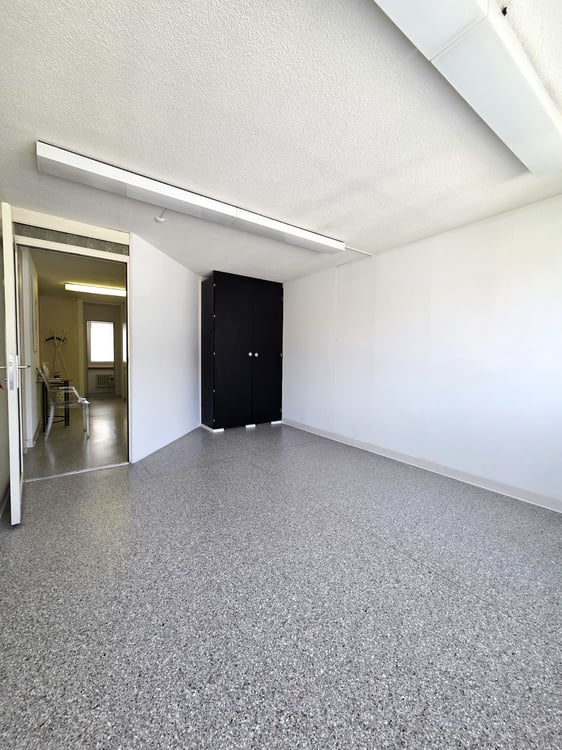 Büroräumlichkeit im Zentrum von Horw 8