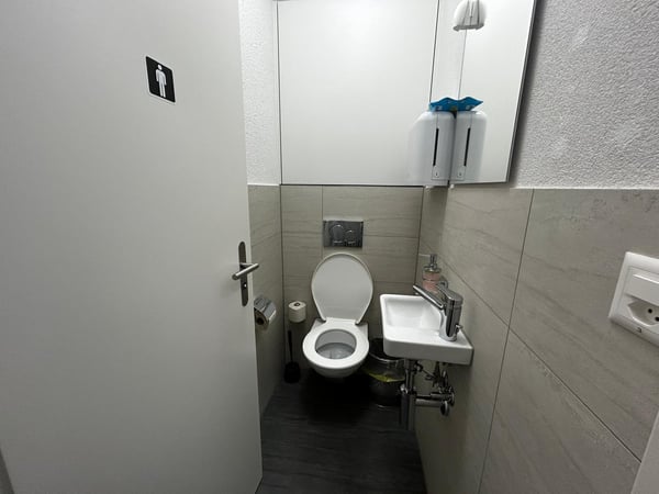 Moderne 1-Zimmer-Büroräume in zentraler Berner Lage 10